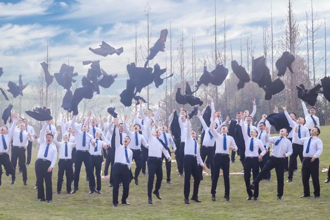 201912510182729 201912510182729